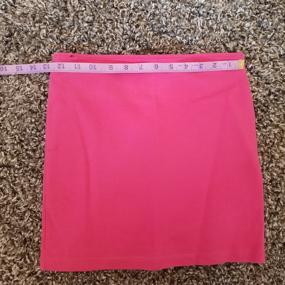 Used pink pencil skirt - Picture 2 of 4